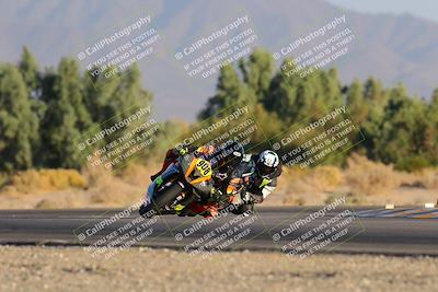 media/Nov-19-2023-CVMA (Sun) [[1f3d1b7ccb]]/Race 17 Amateur Supersport Middleweight/